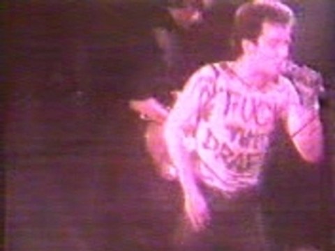 Dead Kennedys - California Uber Alles