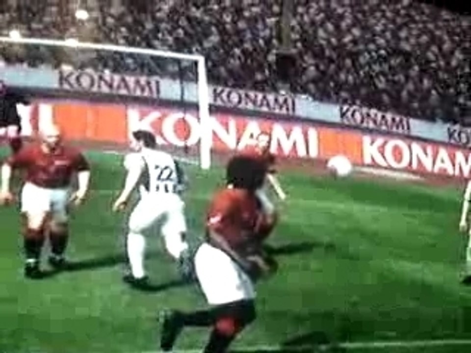 But en retournée de sienne sur pes6 pas mal