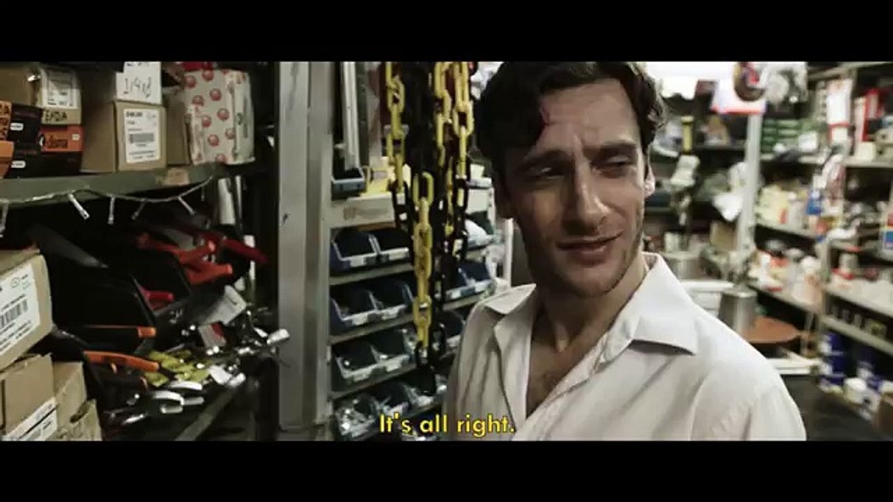 Allu Arjun Family Celebrates Holi - Allu Ayaan , Sneha (FULL HD)