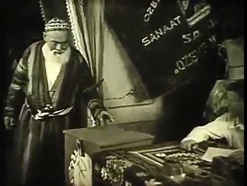 Сталин. Редкая хроника. 1-й вариант гимна СССР!
