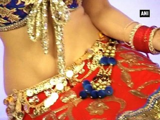 Sunny Leone looks ‘scrumptious’ in first look of `One Night Stand`