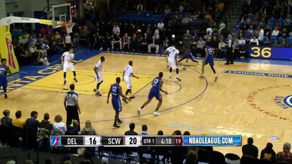 Les highlights de Russ Smith face aux Santa Cruz Warriors - 26 points,  14 passes - 13/03/2016