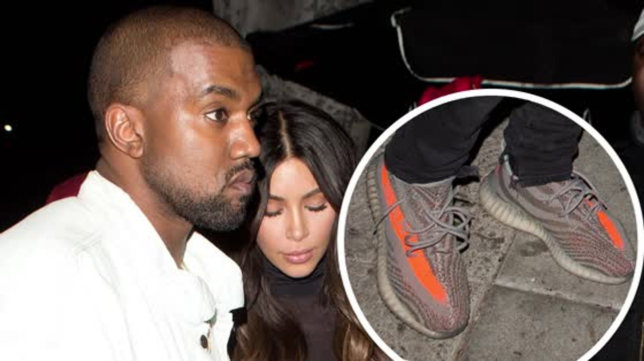 Kanye West trägt die neuen Colorway Yeezy Boost 350s
