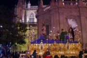 Devoción y gran participación en la Semana Santa sevillana