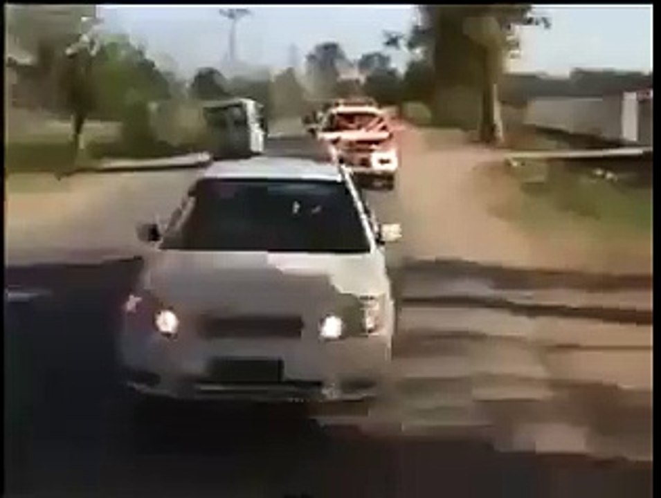 Foolish Driver in Pakistan