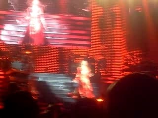 Beyoncé concert- Ring the Alarm