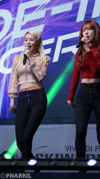 [직캠_Fancam] 141227 헬로비너스(HELLOVENUS) 오늘 뭐해_ (나라) @ 비발디파크 라이딩 콘서트 (1080p)