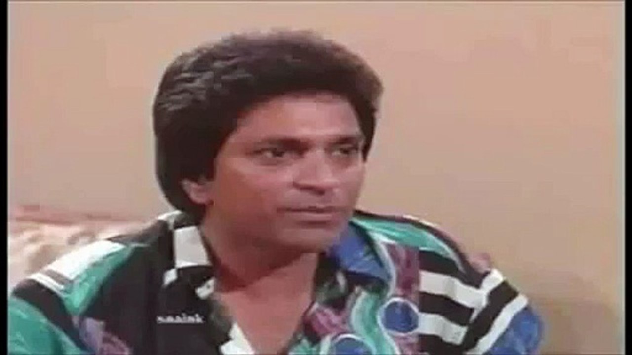 funny moin akhtar first performance - Video