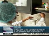 Ecuador ha otorgado más de 11 mil becas para estudios en el exterior
