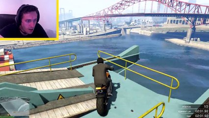 GTA 5, racing bikes over cranes
