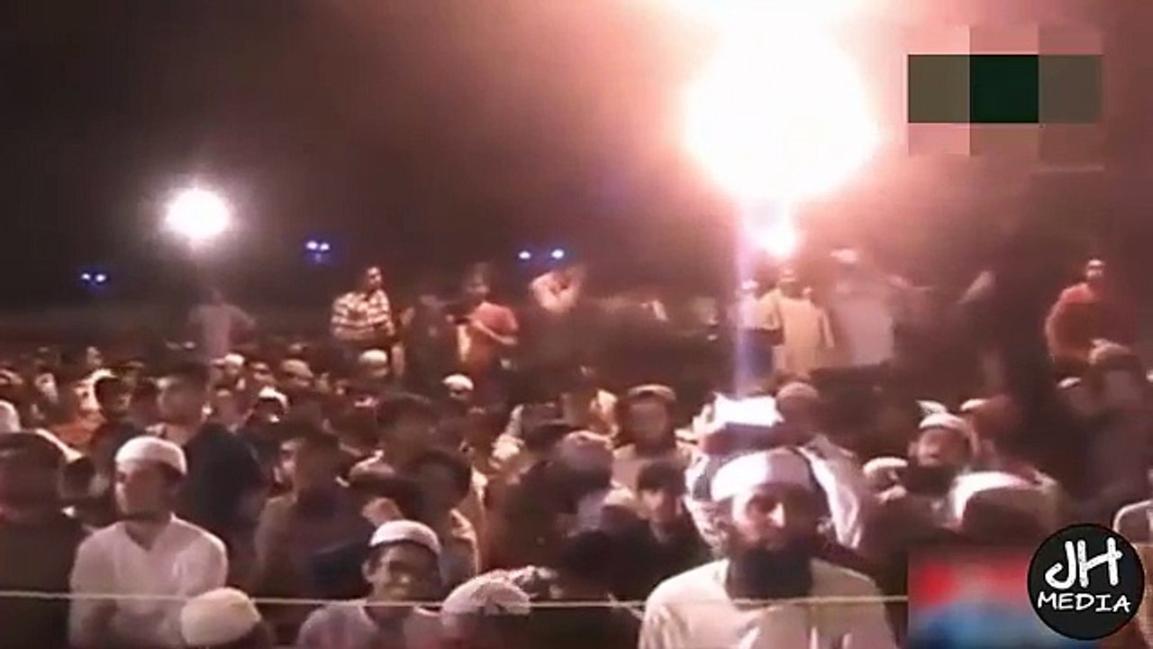 Women Late Night Shopping Special Bayan By Maulana Tariq Jameel 2016 for more visit wdplaces.com