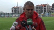 Bursaspor Teknik Direktörü Hamzaoğlu: Milli Maç Arası Bizim İçin İyi Oldu