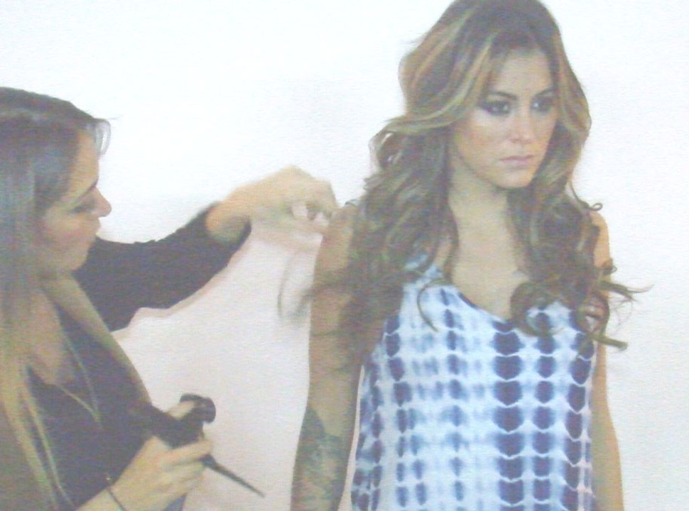 Exclu Vidéo : Anais Camizuli et Amélie Neten au top pour un shooting mode !