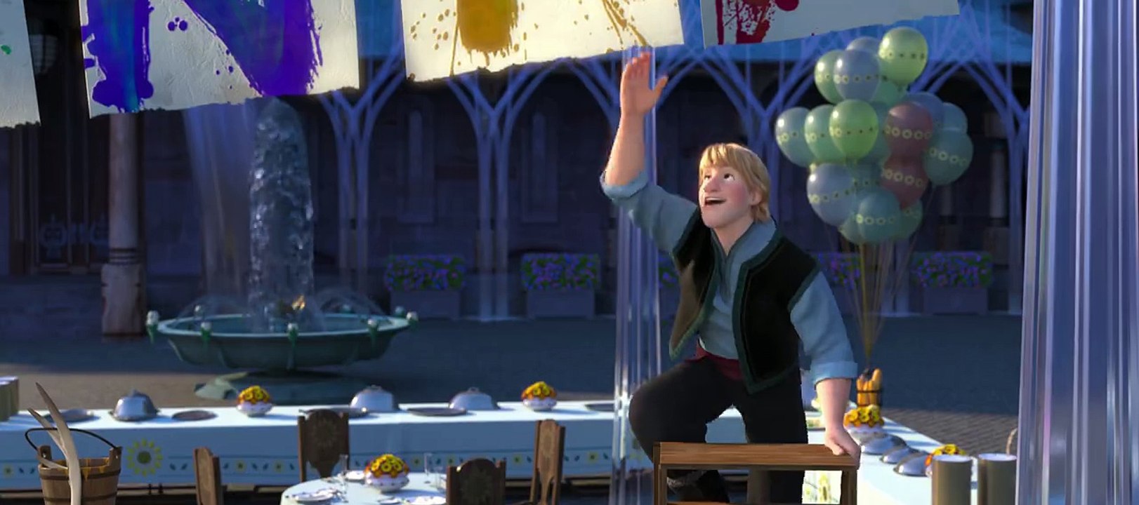 Frozen Fever Trailer Attached to Cinderella