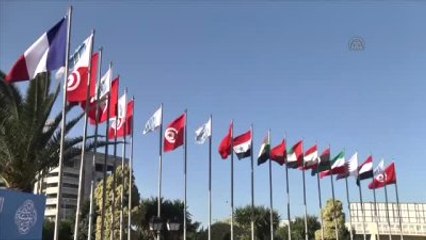 Tunus 32. Uluslararası Kitap Fuarı