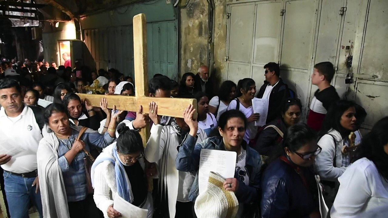 Christians mark Good Friday in Jerusalem