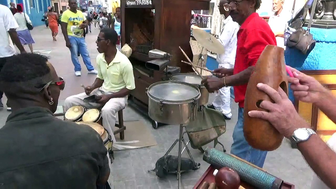 Orgue de barbarie à Santiago