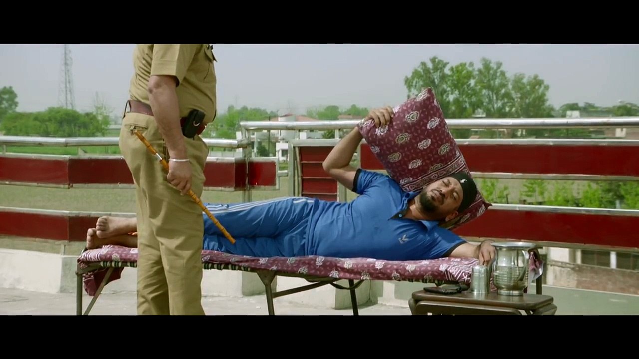 Punjabi Comedy 2 - Carry On Jatta - Honey and his Father Funny Argument