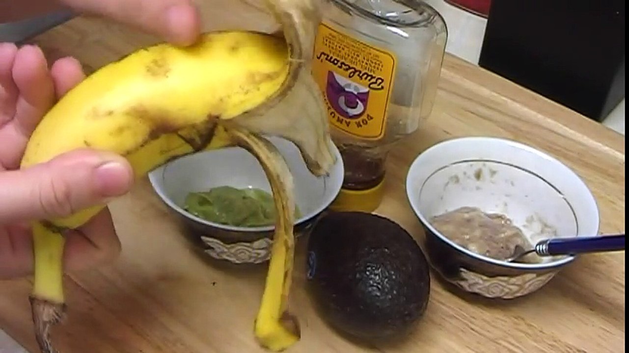 Avocado Banana Honey Nourishing Homemade Hair Mask is a Great Home Remedy For Healthy Hair Growth