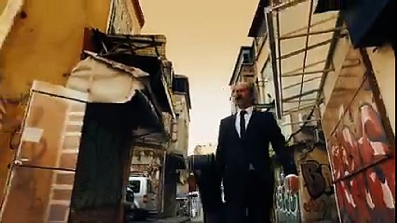 İstanbul Ses Kayıt ft. Serkan Kaya - Bir Bilebilsen