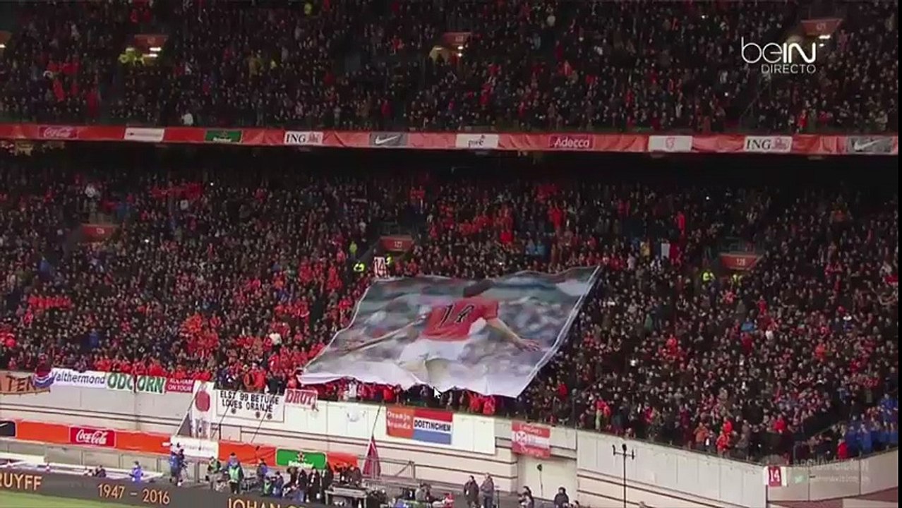 Standing Ovation for Johan Cruyff Holland - France [25-03-2016]