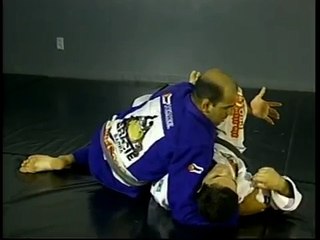 Roberto Correa (Gordo) - Jiu Jitsu Half Guard vol 1 full 57