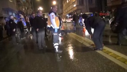 Eskişehir'de Halk Otobüsü İki Kız Kardeşe Çarptı: 1 Ölü, 1 Yaralı