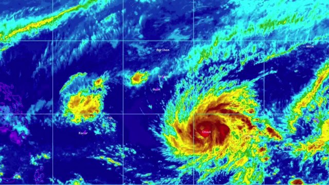Sun Magnetic Reversal, Space Weather | S0 News March 29, 2015