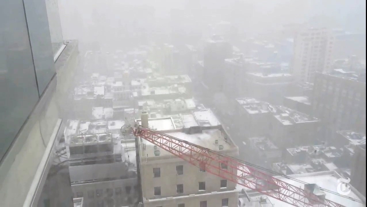 ПАДЕНИЕ КРАНА В НЬЮ-ЙОРКЕ [ С РУССКИМИ СУБТИТРАМИ ]