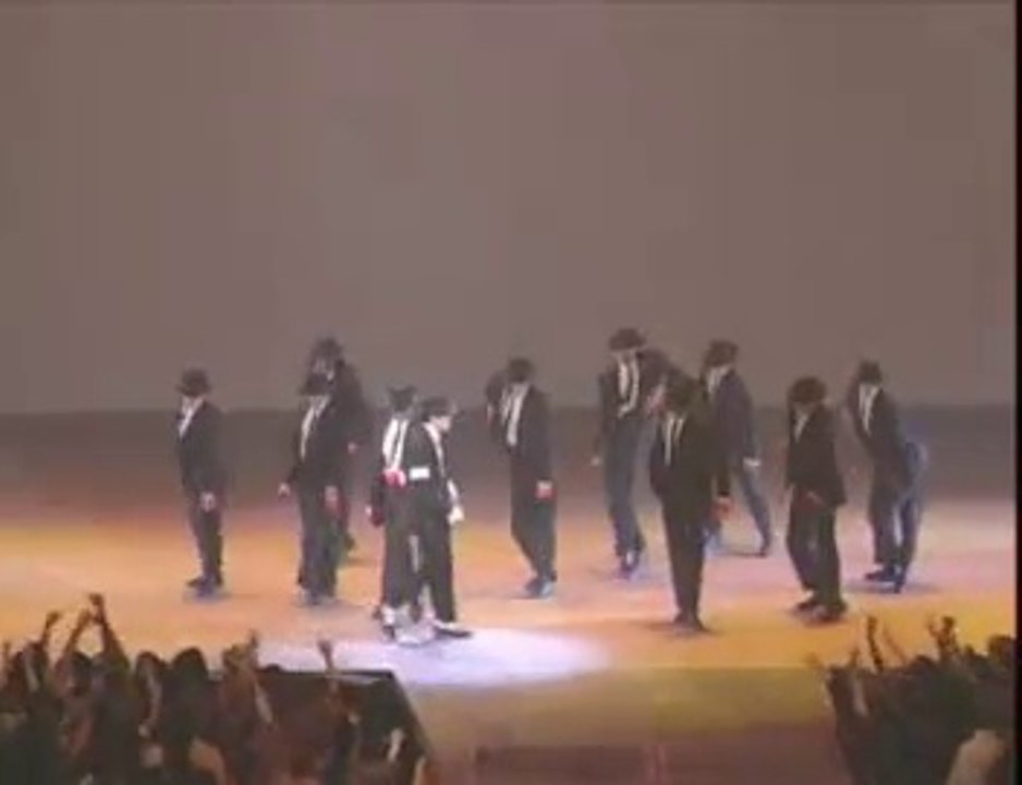 Micheal Jackson live dangerous