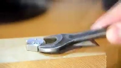 How to Open a Nut with an Alternate Wrench 🔧