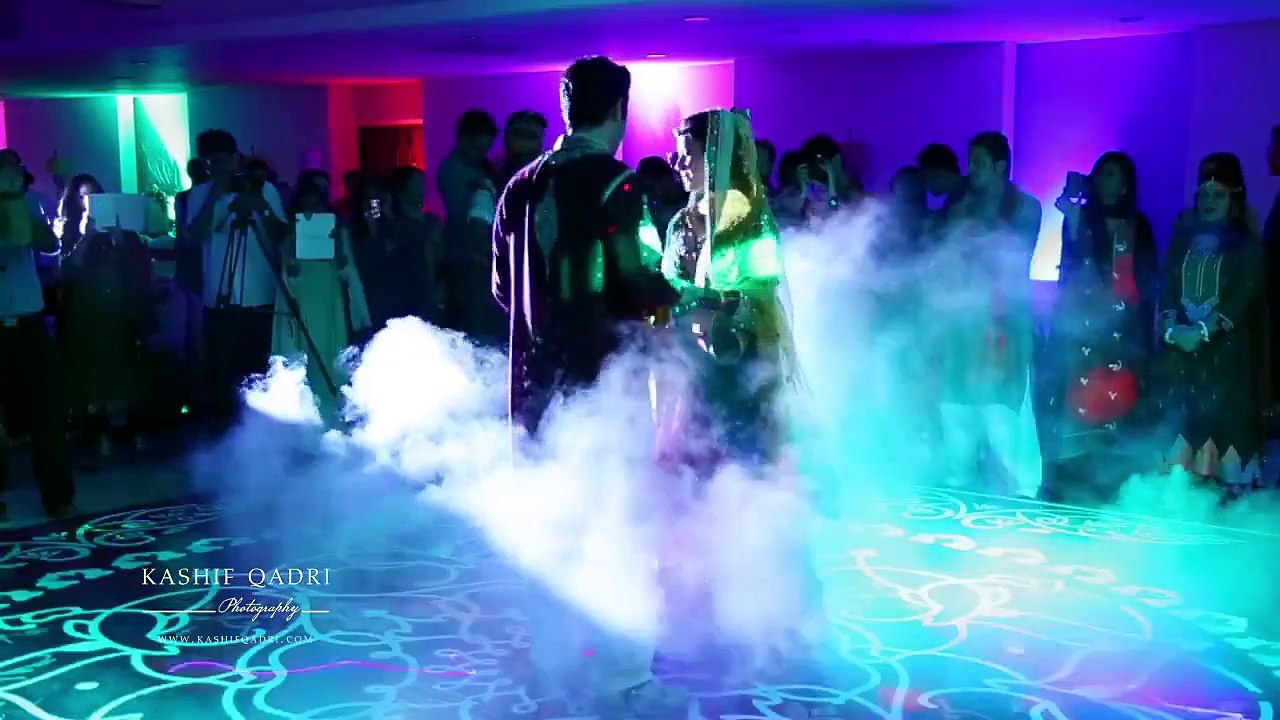 Danish Taimoor and Ayeza Khan Mehndi hOT Dance