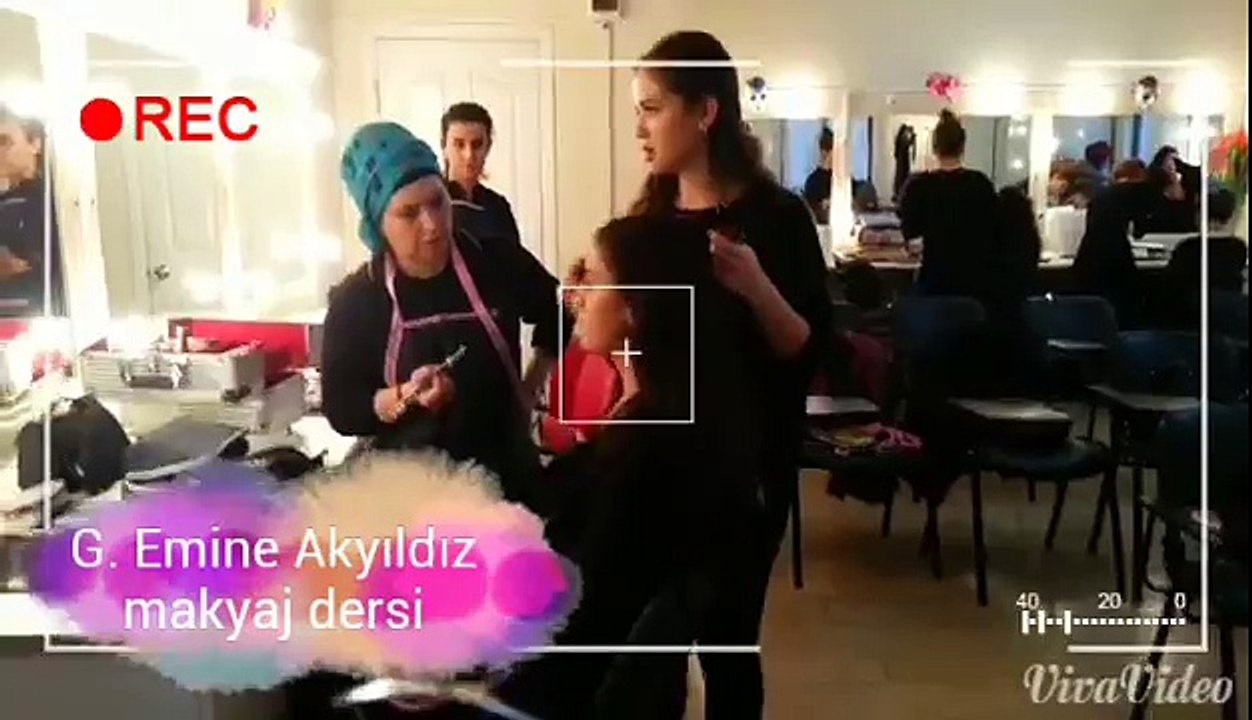 Makyaj yapmak