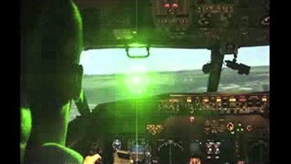 How dangerous are laser pointers to pilots? BBC News