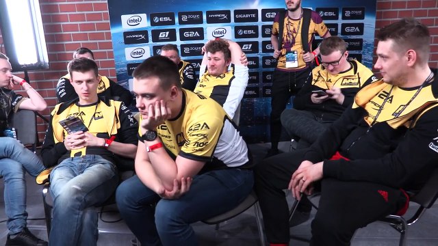 NaVi watching Luminosity vs. Mouz @ IEM Katowice 2016 (ENG SUBS)