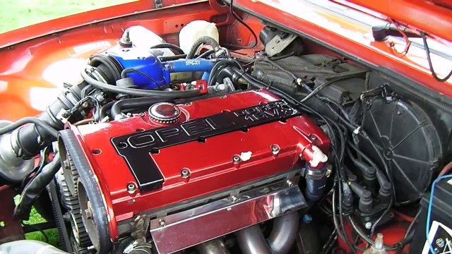 Opel Manta GT 2.0 16v DOHC coupe