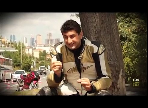 Altın Elbiseli Adam SKYTURK Bölüm 6 (28 Ağustos)