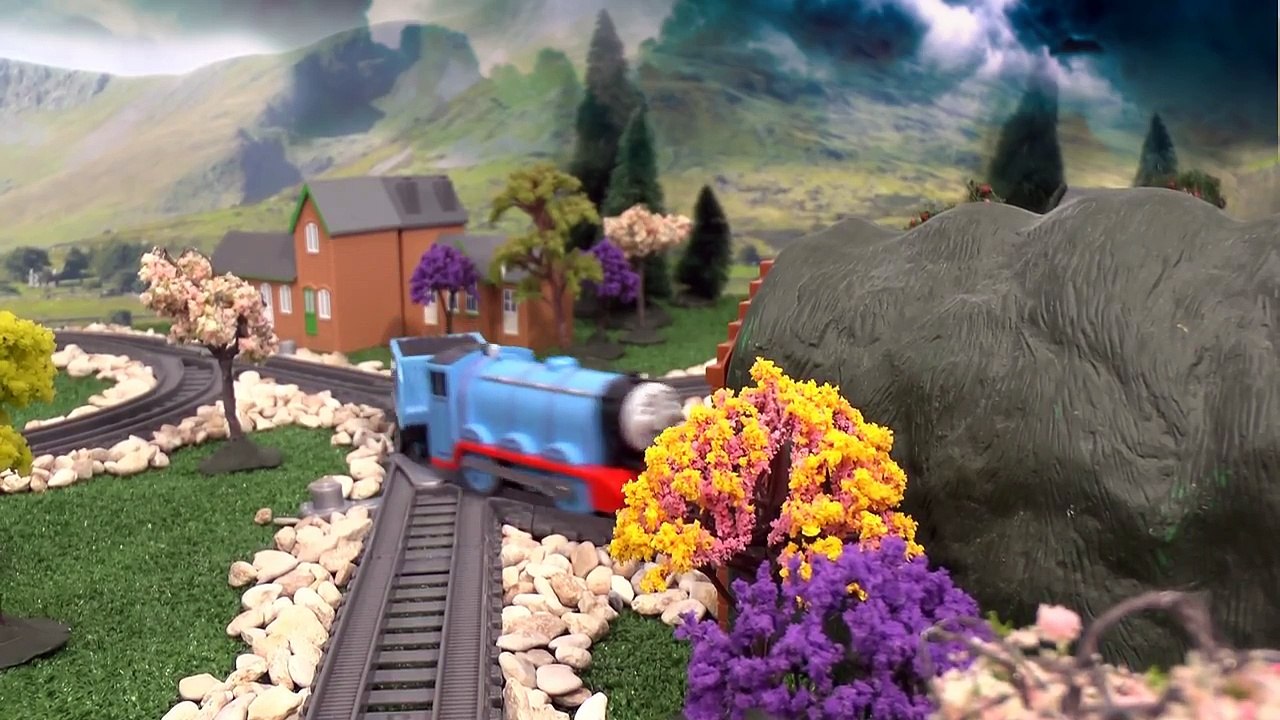 Thomas And Friends Play Doh Diggin Rigs Accident Crash Rescue Stories with Minions Trackma