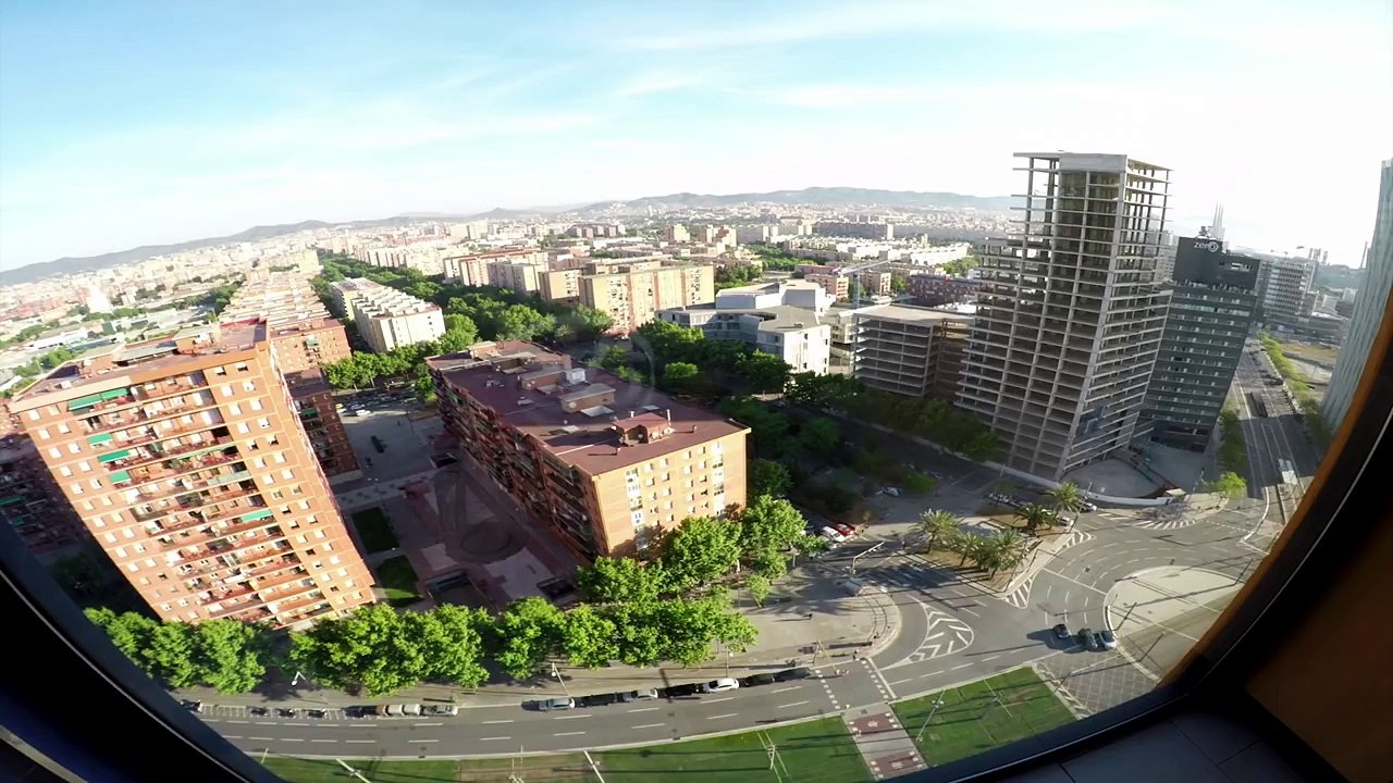 Barcelona Skateboarding with Sewa Kroetkov, Chris Cole, and Kristian Krasimirov