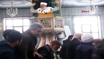 Vaaz veren müftü: Tank, top yetmez atom bombası yapmamız lazım