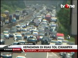 Arus Lalu Lintas Tol Jakarta-Cikampek Masih Padat