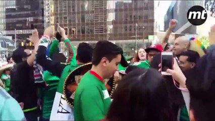 La afición mexicana marcha al BC Place con música de mariachi