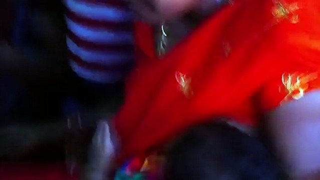 Breastfeeding tips for Indian mothers - Expression of Breast Milk Manually - videoup.org - Lots of videos online, share