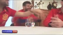 Divertido periscope de Gerard Piqué con Iker Casillas • 2016