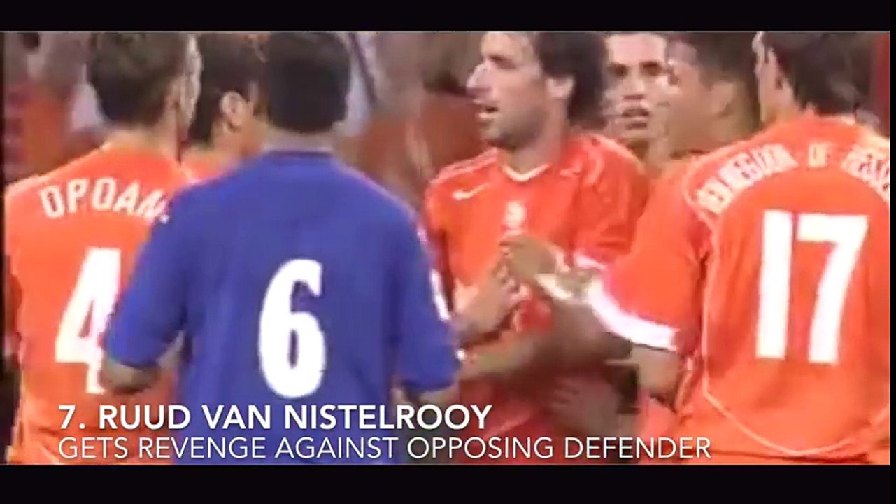 CRAZY POST GOAL CELEBRATION