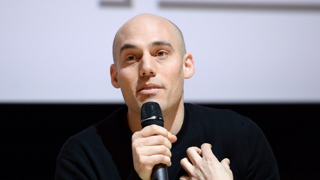 Joshua Oppenheimer: Indonesia's 'military is above the law' - Talk to Al Jazeera