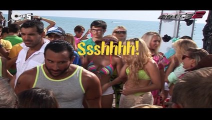 Saif & John On The Sets of Race 2 - Behind The Scenes