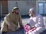 رجل كبير السن لم يعرف أن الذي يجلس بجانبه هو ملك الإمارات شاهد ماذا قال له