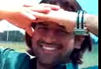 M S Dhoni enjoying with friends before becoming famous