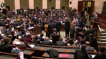 Attentats de Bruxelles : le gouvernement belge au banc des accusés